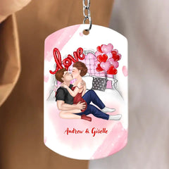 Custom Personalized Couple Aluminum Keychain - 
 Gift Idea For Couple/Valentine's Day - I Wanna Kiss Your Lips